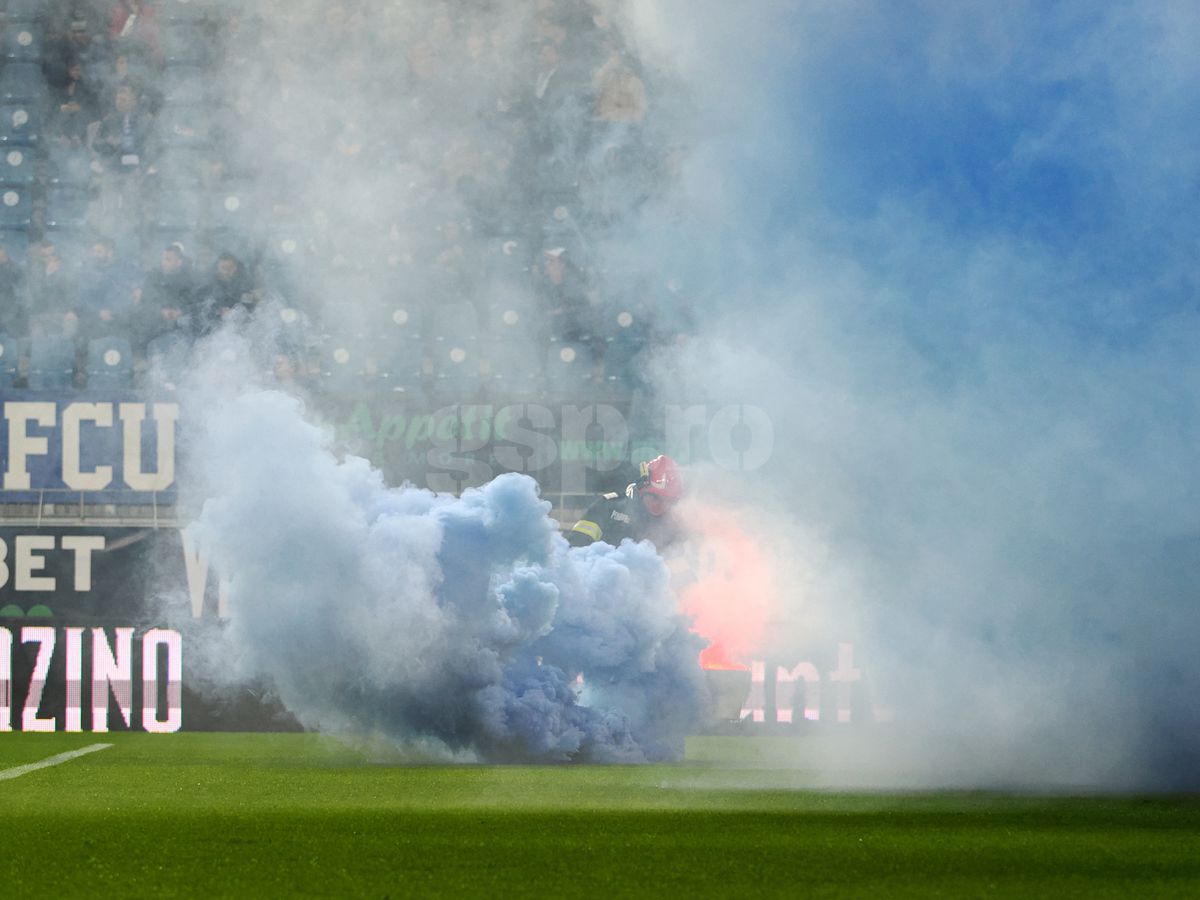 Cele mai spectaculoase imagini din meciul FCU Craiova - Universitatea Craiova