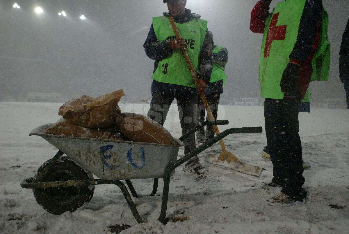 FCSB - Villarreal și zăpada nemiloasă care a amânat meciul din 2005 » Où sont les neiges d'antan?