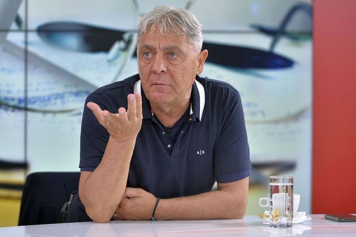 Cârțu l-a făcut praf pe Petev: „Hai, ce dracu'! Mă ia de cap când văd experimentele ăstuia” » Ce îi reproșează