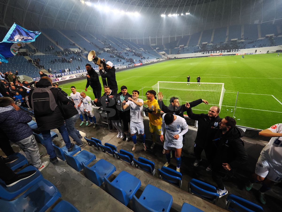 Ce s-a întâmplat în tribune, imediat după derby-ul Craiovei » Imaginile surprinse de reporterul GSP