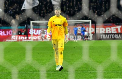 Un fost mare portar îi dă dreptate lui Becali: „Târnovanu a greșit în meciul cu Rapid”