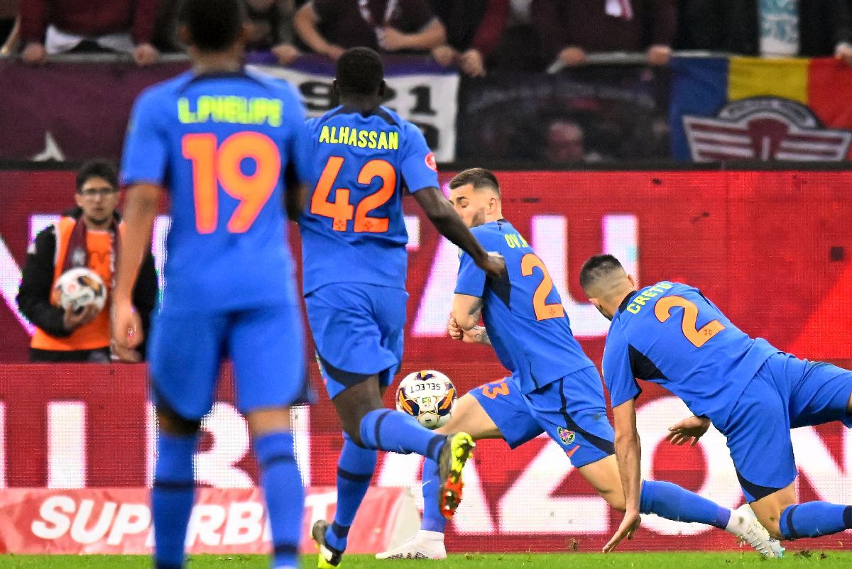 Nemilos cu FCSB: „Își cam luaseră viteză! O echipă debusolată!” » Jucătorul numit „o dezamăgire totală” + Concluzie drastică: „La Rapid se lucrează mai profesionist!”