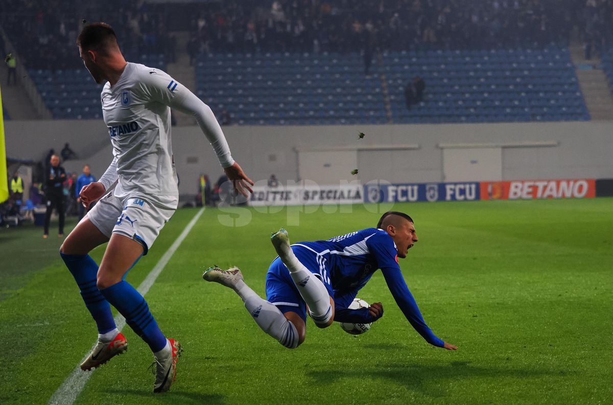 Cele mai spectaculoase imagini din meciul FCU Craiova - Universitatea Craiova