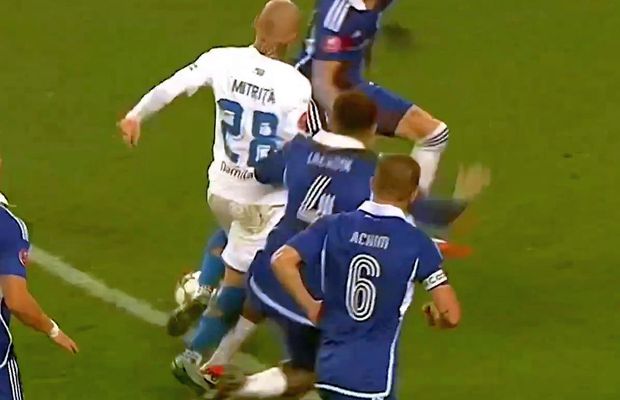 Fază controversată în derby-ul Craiovei: CSU a cerut penalty la Mitriță! De ce nu a intervenit VAR