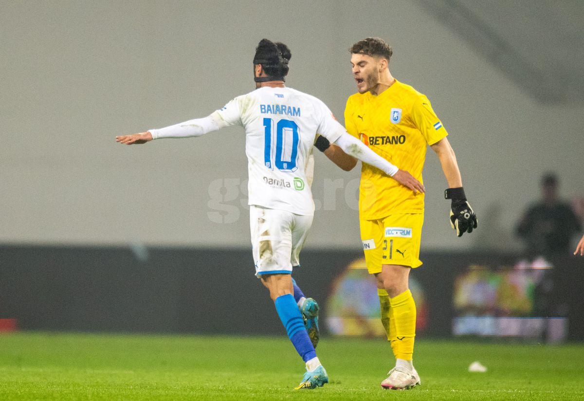 Cele mai spectaculoase imagini din meciul FCU Craiova - Universitatea Craiova