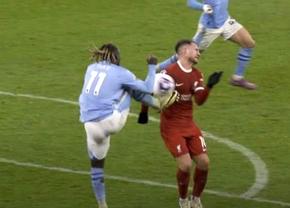 Și VAR-ul englezesc dă rateuri » Eroare mare în prelungiri la Liverpool - City! Verdictul specialistului: „E evident! Iar vor prezenta scuze...”