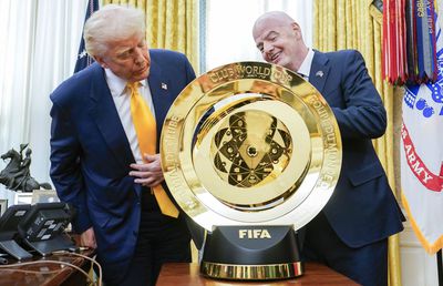 Donald Trump, uluit de ce i-a arătat Infantino în Biroul Oval: „Nu am mai văzut așa ceva vreodată”