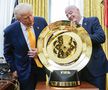 Donald Trump, alături de Infantino și trofeul Cupei Mondiale a Cluburilor/ foto Imago Images