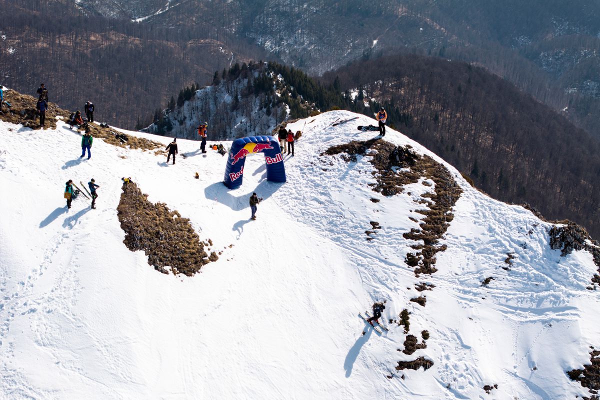 Red Bull Oslea Hike & Ride 2025: 130 de rideri, un singur munte,  o provocare unică
