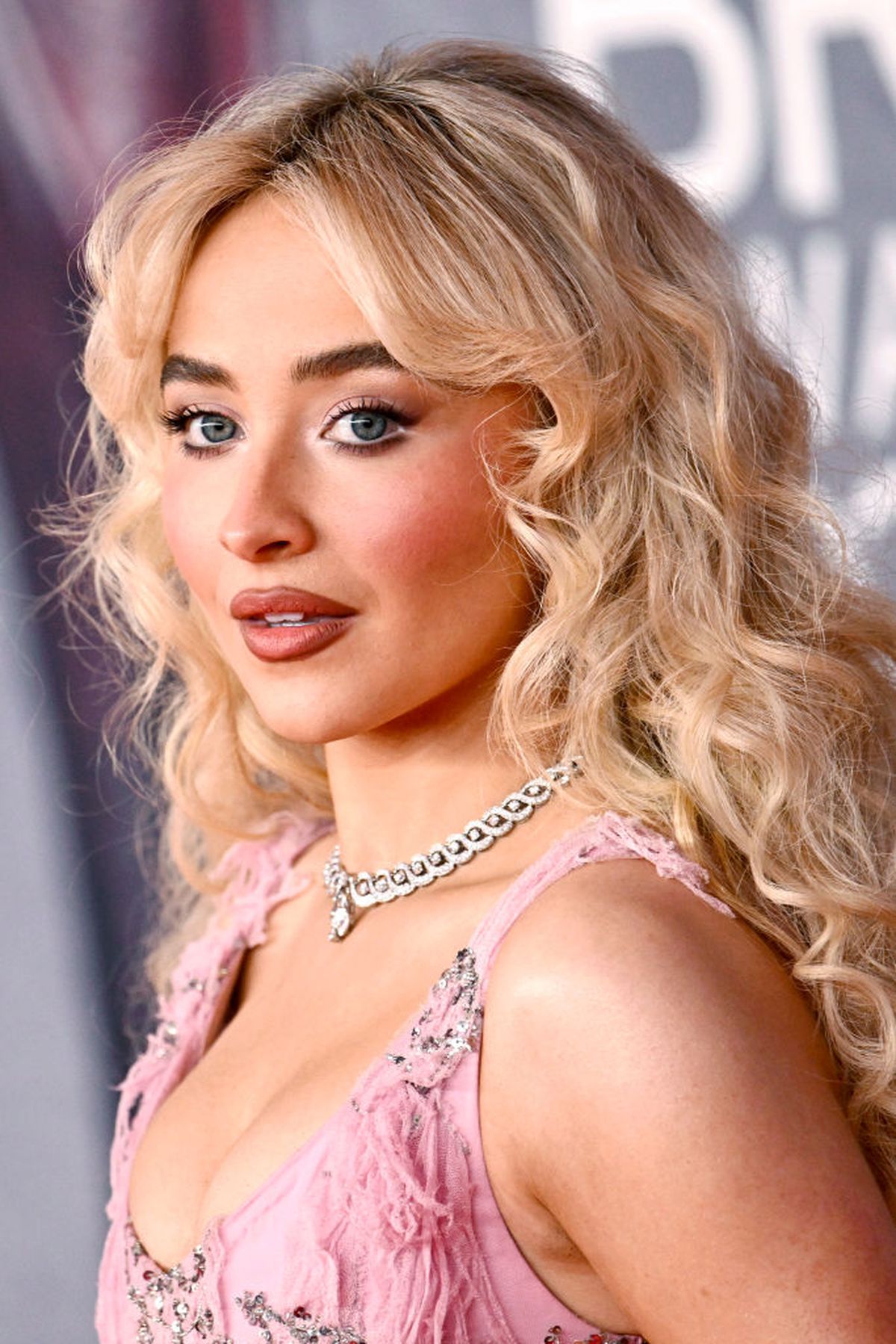 Celebra O2 Arena din Londra a găzduit cel mai încins concert al primăverii » Fanii au rămas mască!