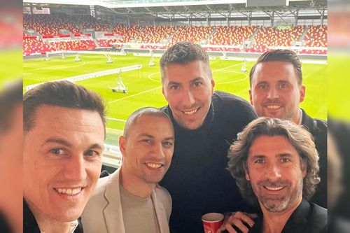 De la stânga la dreapta: Florin Gardoș, Gokhan Inler, Costel Pantilimon, Bjarni Vidarsson, Julien Escude // foto: Instagram