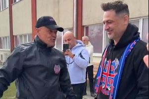 Mirel Rădoi, primit de galerie la baza FCSB! Mesaj cu fularul la gât: „Asta e cel mai important”