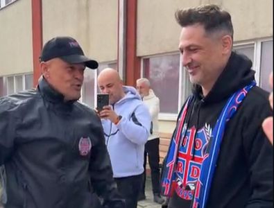 Mirel Rădoi, primit de galerie la baza FCSB! Mesaj cu fularul la gât: „Asta e cel mai important”