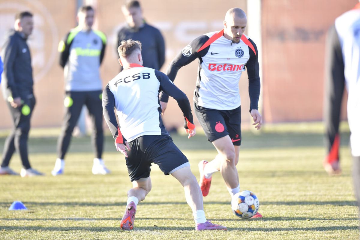 Mirel Rădoi a susținut primul antrenament la FCSB » Diferență MAJORĂ în pregătire