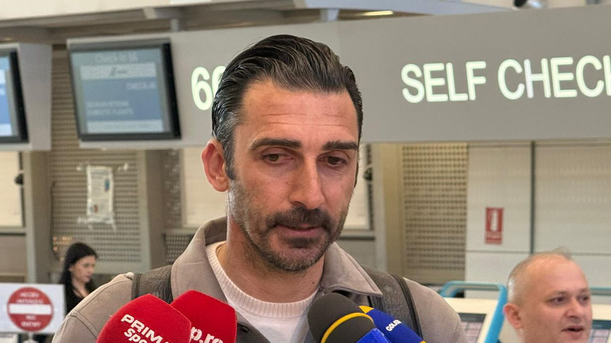 Elias Charalambous, cu lacrimi în ochi pe aeroport, la plecarea din România