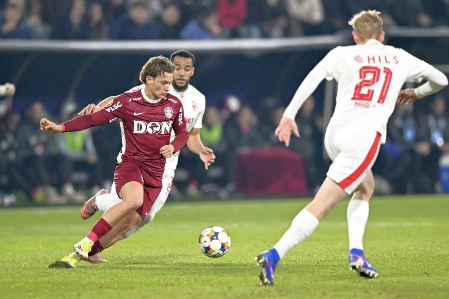 Lorenzo Biliboc, în CFR Cluj - Dinamo/ foto: Imago Images Nelu Varga dezvăluie cât vrea în schimbul transferului lui Lorenzo Biliboc: „Suntem la început de discuții”