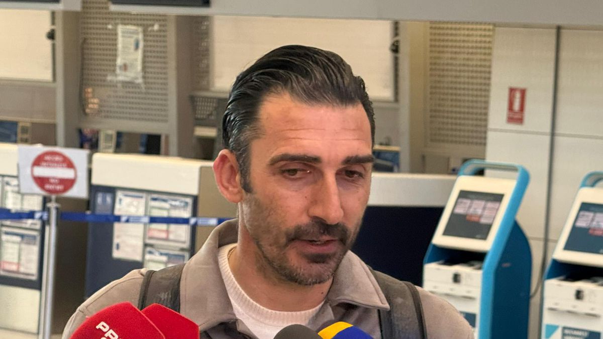 Elias Charalambous, cu lacrimi în ochi pe aeroport, la plecarea din România