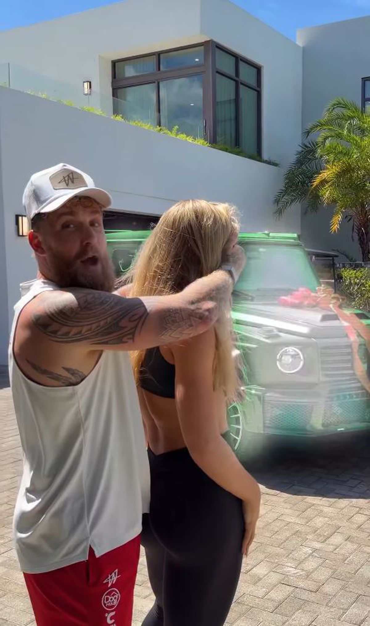 Jake Paul a surprins-o pe Jutta Leerdam cu un cadou de 500.000 de dolari. Foto: Instagram