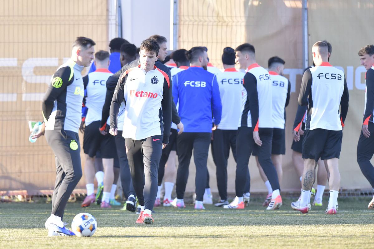 Mirel Rădoi a susținut primul antrenament la FCSB » Diferență MAJORĂ în pregătire