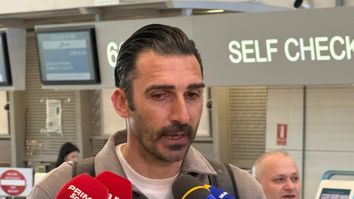 Elias Charalambous, cu lacrimi în ochi pe aeroport, la plecarea din România