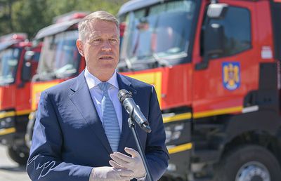 COVID-19. Klaus Iohannis, atacat de un fost antrenor din Liga 1: „Cum are tupeu să spună asta? Chiar nu îți e rușine?” + mesaj pentru Guvern