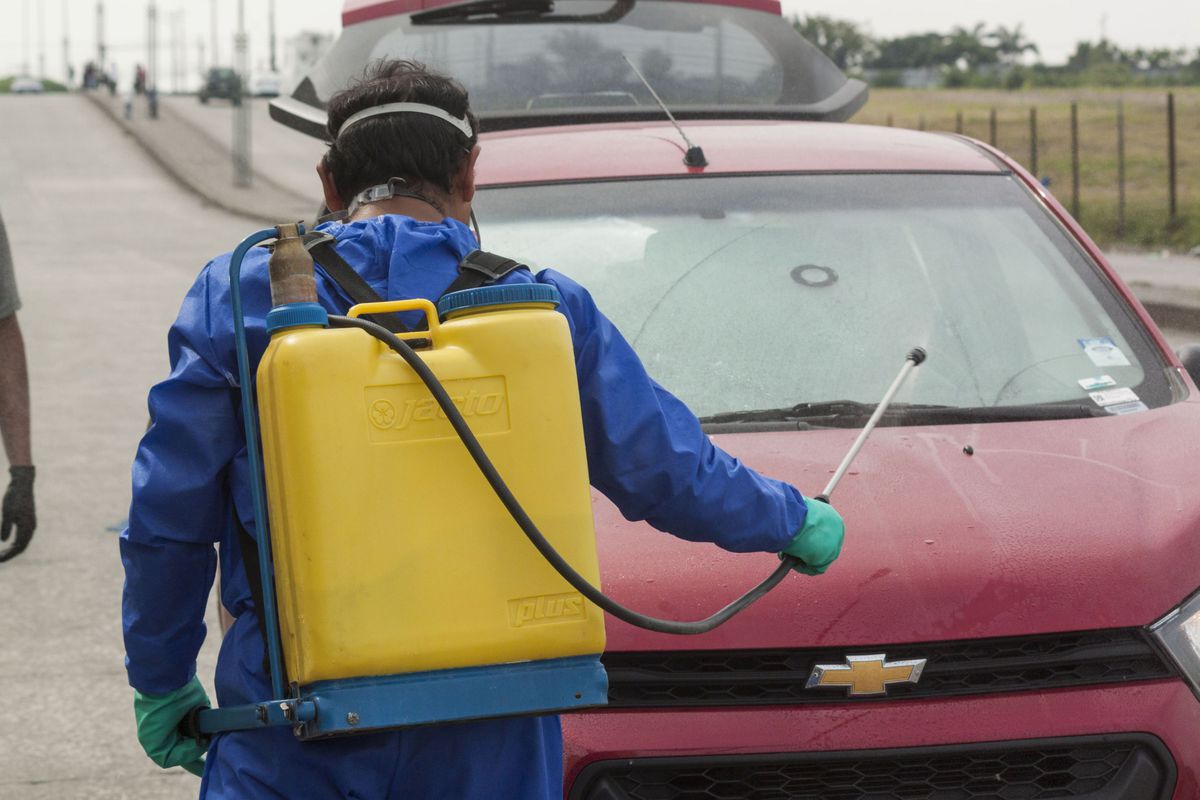 De ce continuă Belarus să joace fotbal în timpul pandemiei: „Îi încântă publicitatea, fac bani și se simt în siguranță”