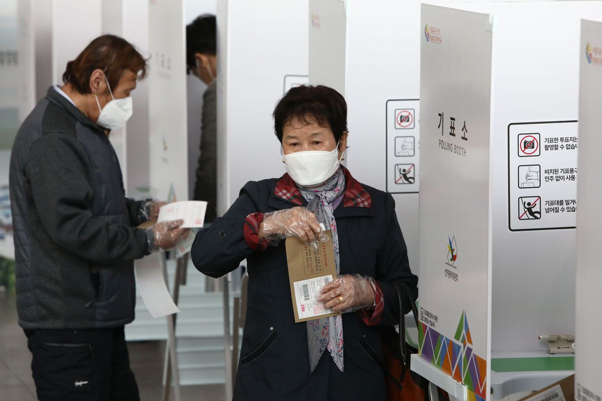 COVID-19. 17 oficiali ai Federației de Judo din Japonia au fost depistați pozitiv cu coronavirus