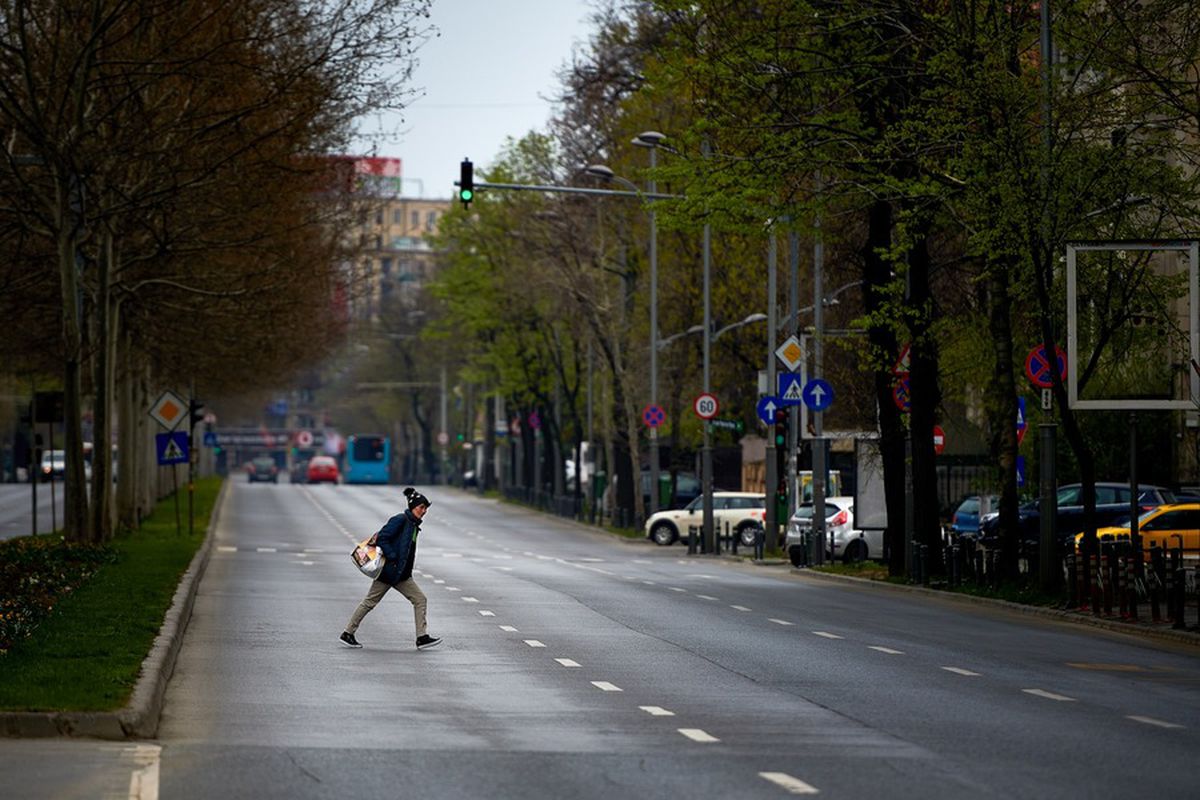 COVID-19. Pot participa la slujba de Înviere la biserică? Pot să iau Lumină de la biserică? DSU explică regulile din noaptea de Înviere