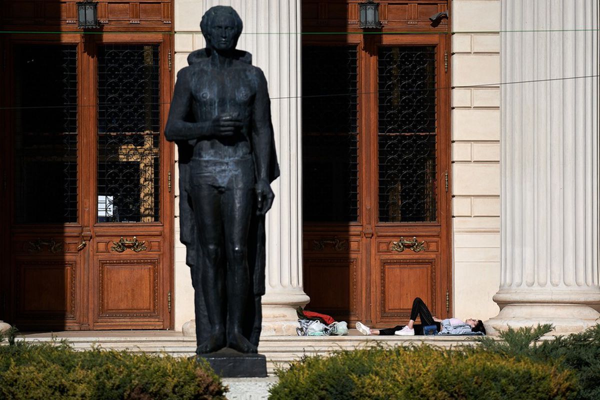 COVID-19. Ministrul Nelu Tătaru a estimat când vor fi relaxate măsurile impuse împotriva coronavirusului