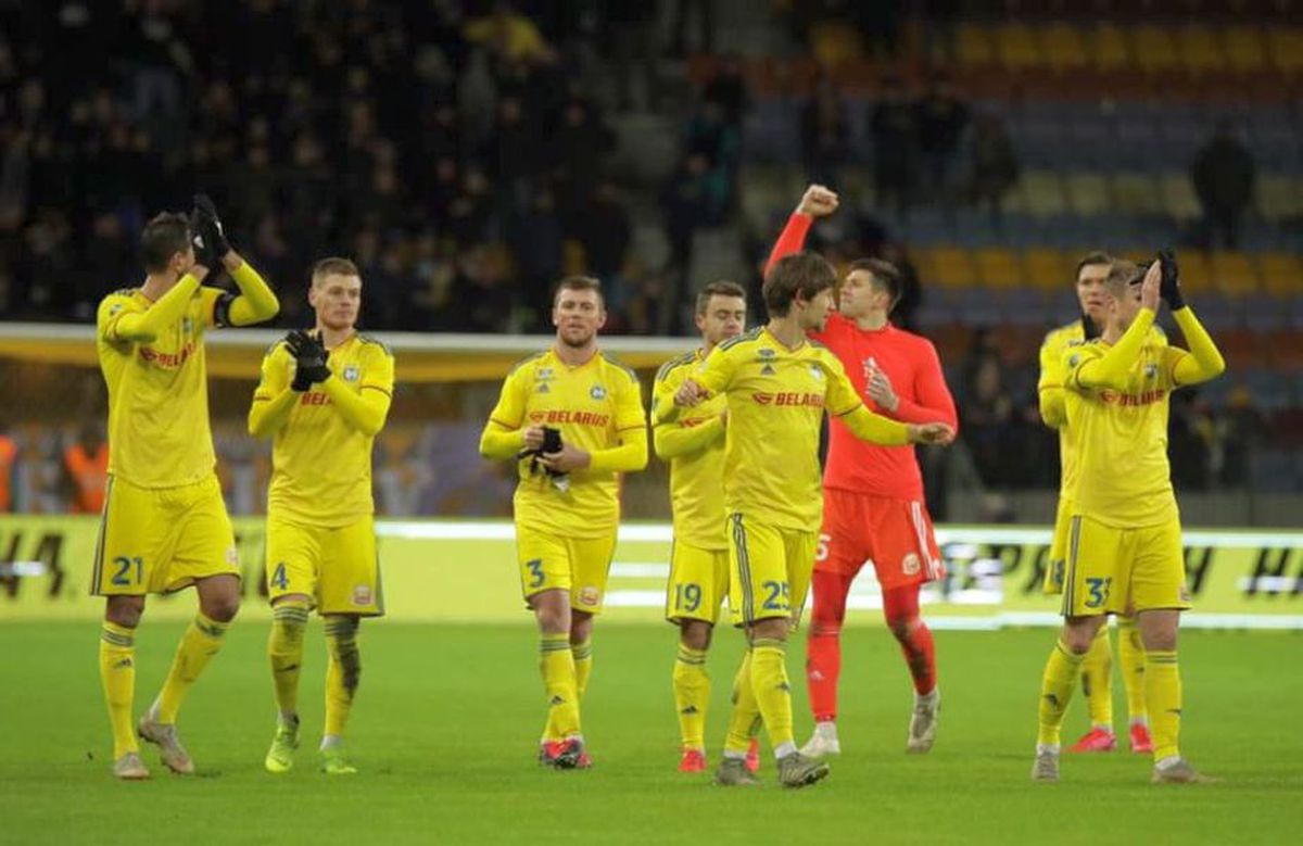 De ce continuă Belarus să joace fotbal în timpul pandemiei: „Îi încântă publicitatea, fac bani și se simt în siguranță”