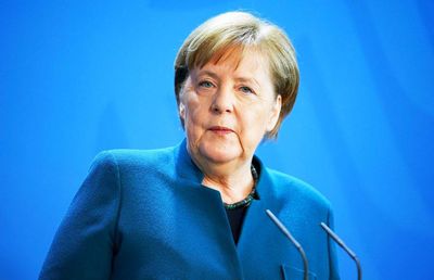 Gigi Becali, izbucnire cu accente xenofobe în direct la TV: „Merkel l-a sunat pe Orban și i-a zis «Dă-ne niște sclavi». Orban, trebuie să fii bărbat”