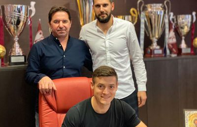 EXCLUSIV VIDEO Un nou agent în fotbalul românesc » Cum și-a transferat fostul coleg de la Dinamo: „Un impresar adevărat poate să facă din nimic lucruri mari”