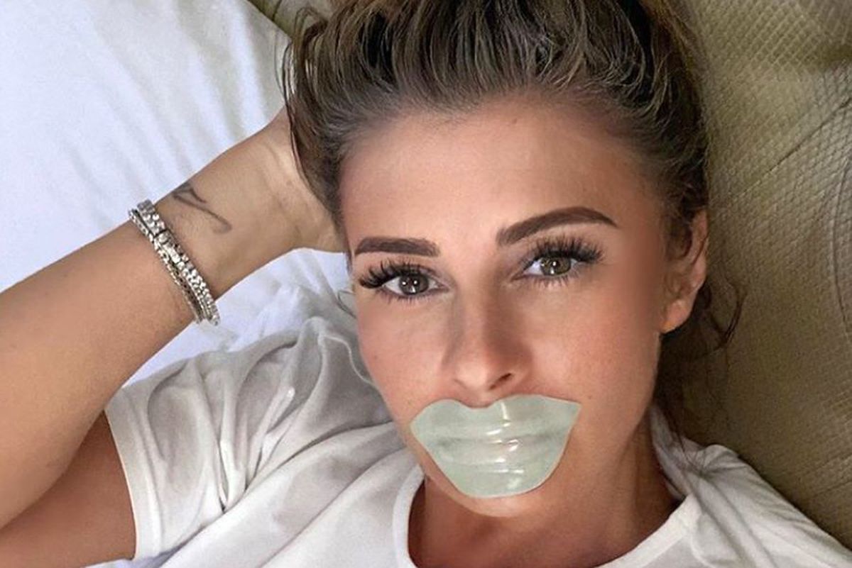 COVID-19. Anamaria Prodan, gest caritabil: a trimis de la Dubai 2.000 de măști pentru un spital din România