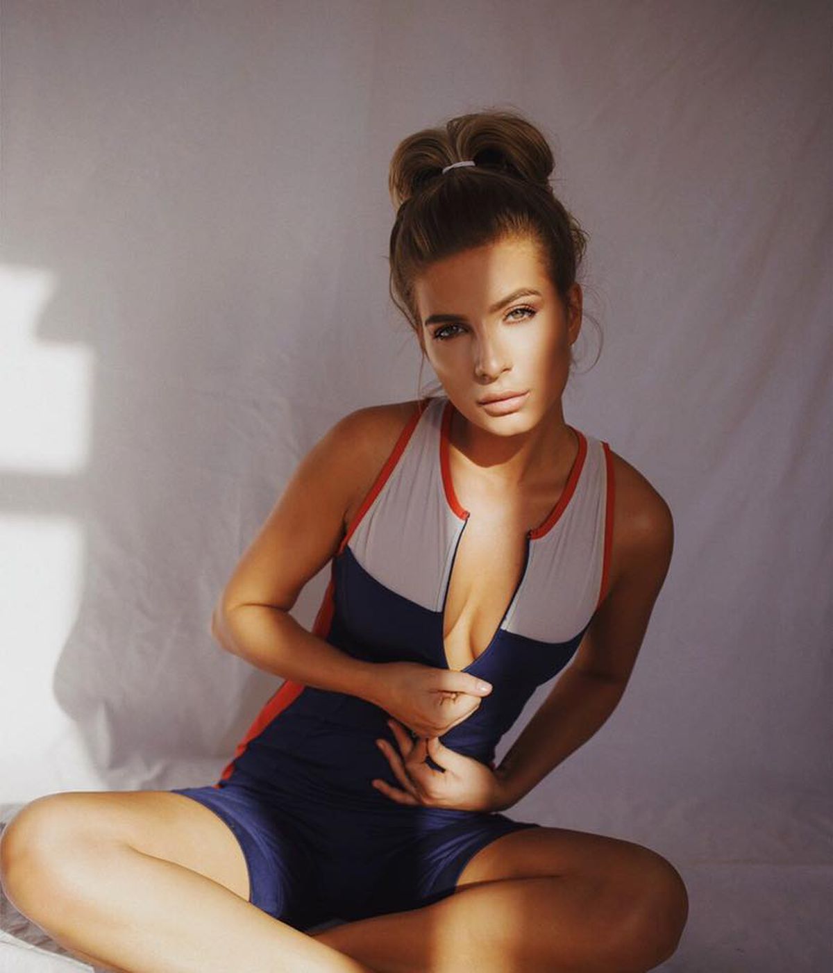 FOTO Sandra Izbașa s-a logodit! Ce propunere i-a făcut una dintre cele mai sexy vedete din România: „Sunt pregătită!”