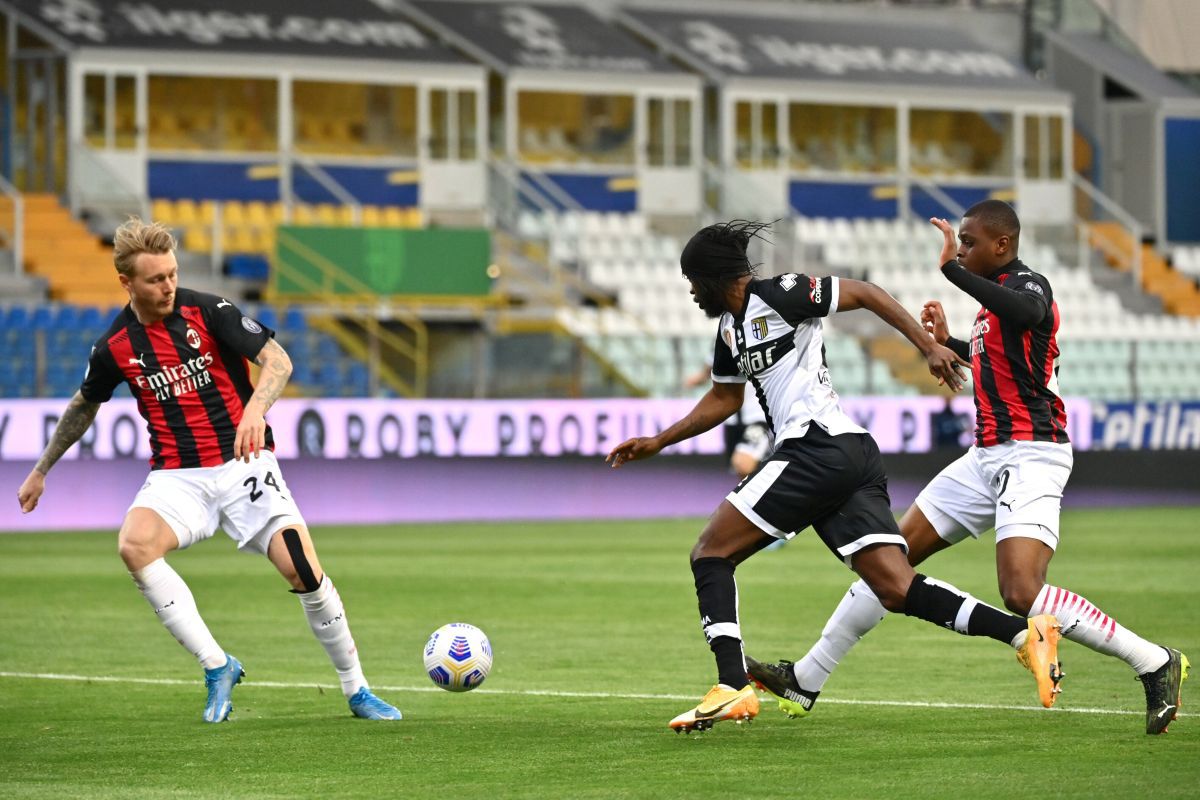 Ce se întâmplă cu Man și Mihăilă dacă Parma retrogradează în Serie B: „Tatonările au început deja”