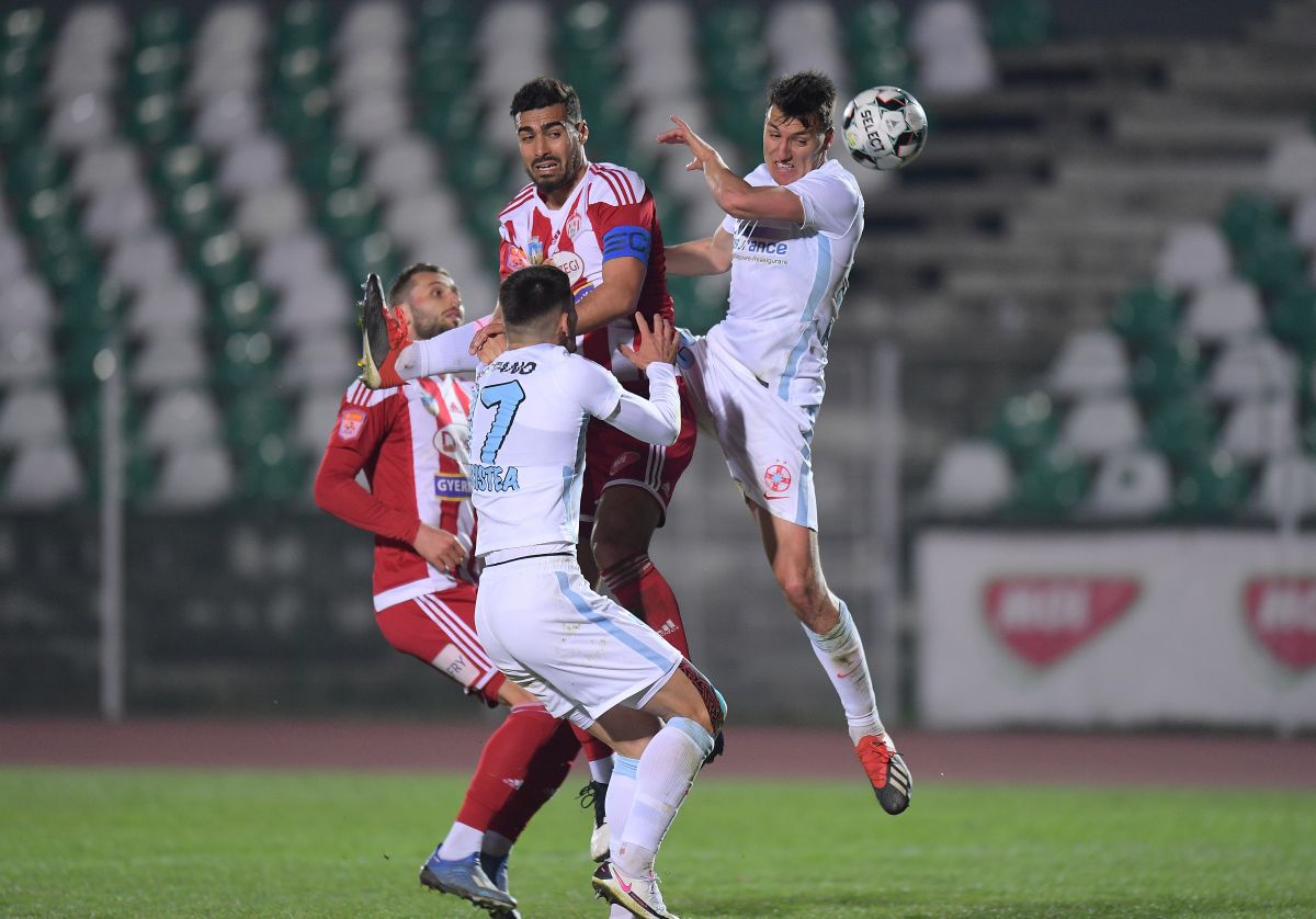 Sepsi - FCSB 1-1 » Un singur fotbalist a rămas „corigent” după remiza de la Sfântu Gheorghe + Cine sunt jucătorii care au luat cea mai mare notă