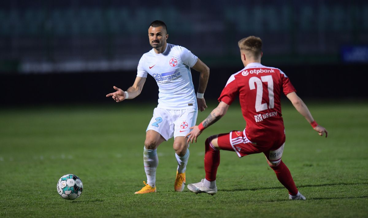 FCSB, lovită de ghinion! 2 fotbaliști au părăsit terenul accidentați în prima repriză a meciului cu Sepsi