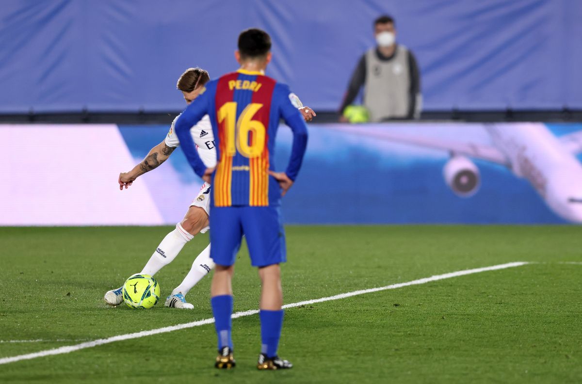 REAL MADRID - FC BARCELONA 2-1 » El Clasico adjudecat de „Los Blancos”, care trec pe primul loc! Final incendiar de sezon în La Liga