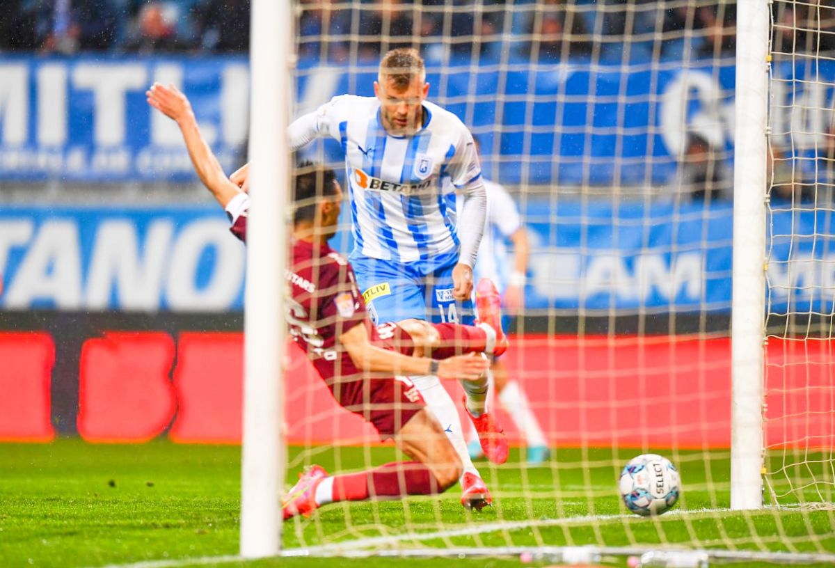 CSU CRAIOVA - CFR CLUJ 3-2. Bordeianu s-a plâns la flash-interviu și a atras ironiile lui Panduru: „S-a prins! Să-i dăm un premiu”
