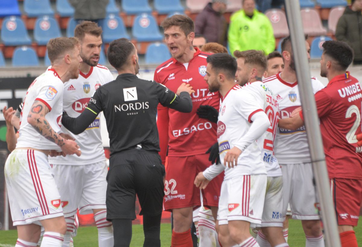 Botoșani - Sepsi 0-1. Laszlo Dioszegi s-a dus în vestiar după joc: „De puține ori fac asta” » Ce le-a promis jucătorilor