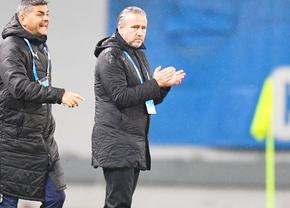 CSU Craiova - CFR Cluj 3-2. Laurențiu Reghecampf prinde curaj: „Acum sunt 3 echipe care se bat acolo sus!”