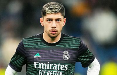 „Plângi acum, că fiul tău nu se va naște!” » Cuvintele cumplite aruncate de Alex Baena lui Federico Valverde: de asta l-ar fi lovit!