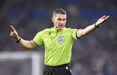 Istvan Kovacs a fost delegat în sferturile Champions League » Ce supermeci a primit