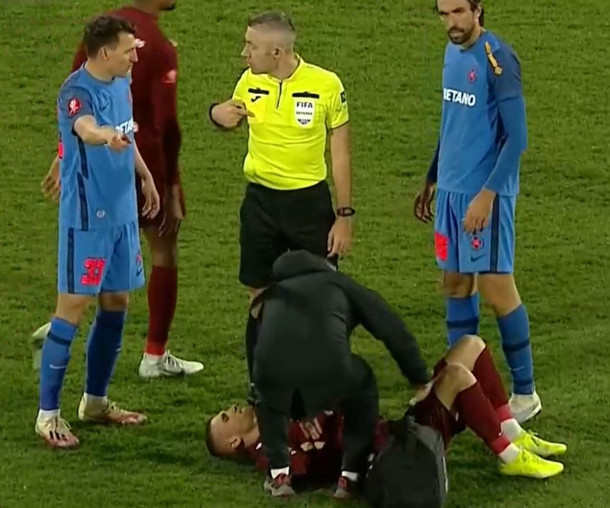 Ion Crăciunescu, enervat de arbitrajul din CFR Cluj - FCSB: „E penalty clar! L-a bătut soarele în cap?!”