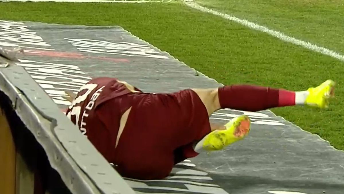 CFR Cluj a cerut penalty în meciul cu FCSB