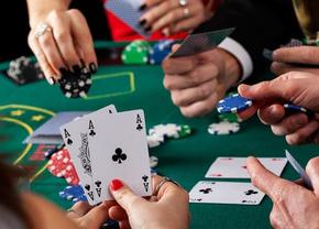Variații de cazinou ale pokerului Texas Hold'em