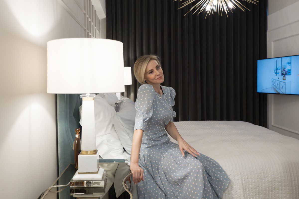 Diana Șucu, ședință foto în apartamentele în care a investit Elisabeta Lipă » Dezvăluiri despre Dan Șucu: „Mi-a promis ceva când a intrat în fotbal”