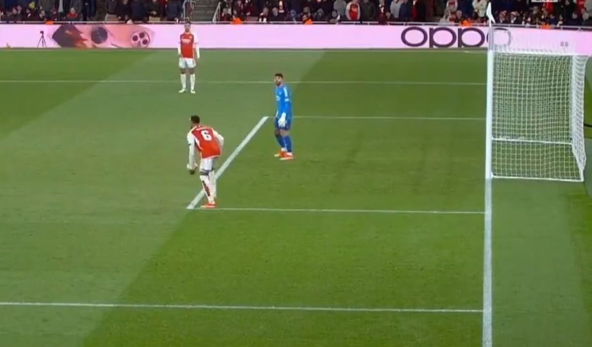 Fază scandaloasă în Arsenal - Bayern