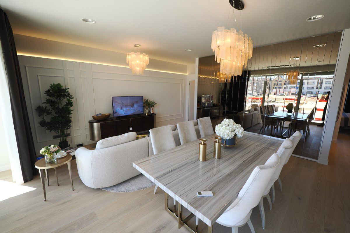 Elisabeta Lipă a intrat în afaceri imobiliare. O mulțime de vedete prezente la eveniment