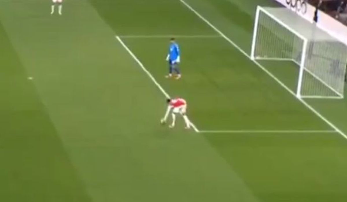 Fază scandaloasă în Arsenal - Bayern